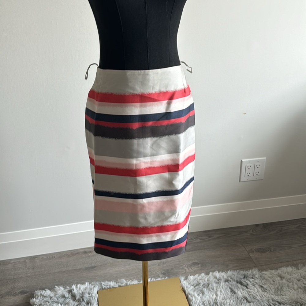 Silk Hugo Boss Skirt in Mint Condition